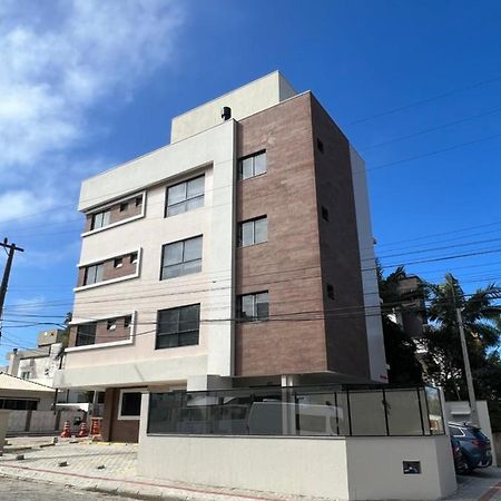 Residencial Yuema Apartment Bombinhas Bagian luar foto
